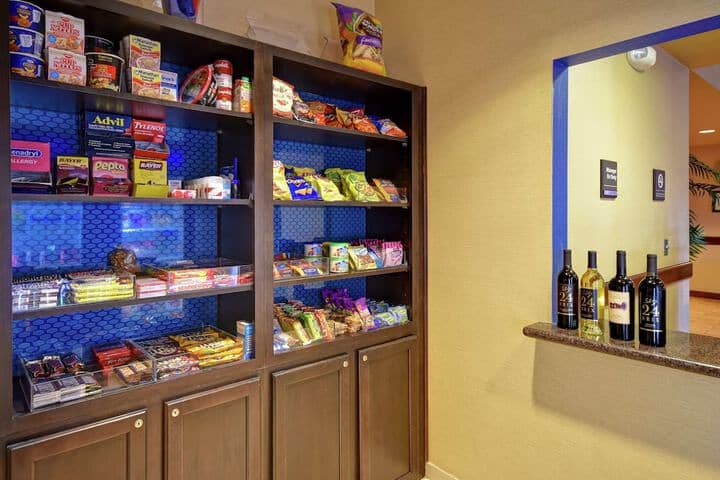 Snack bar